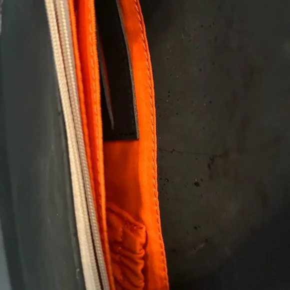 Laflore Toto Tote Black (Cork) - Picture 6 of 12